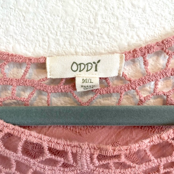 Crocheted Cover Shirt - Picture 3 of 3